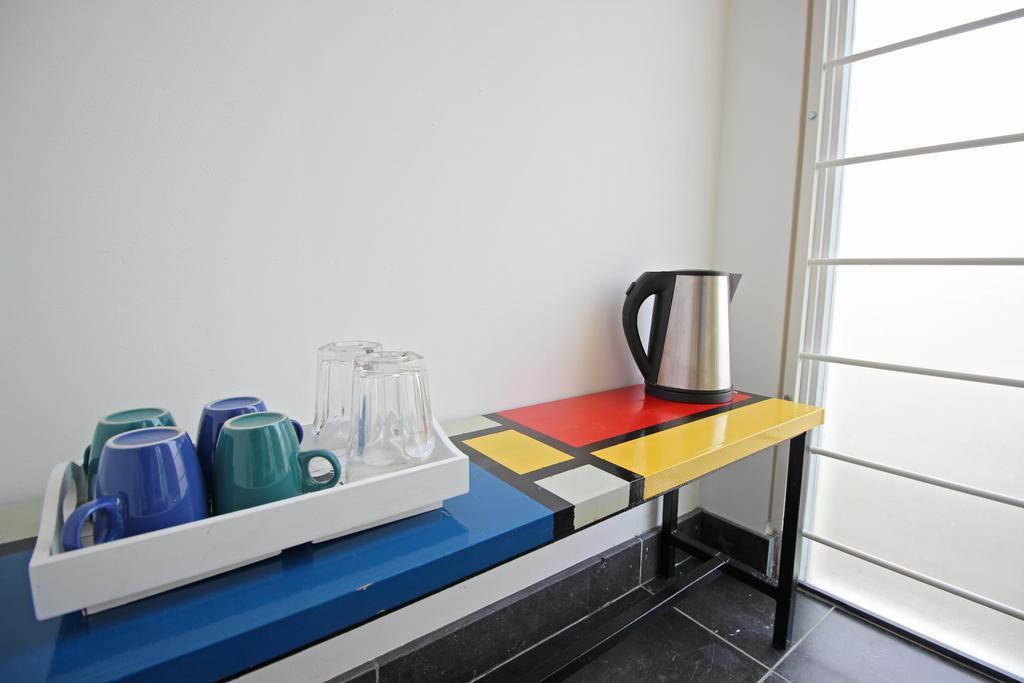 Ground Floor Canal Apartment Amsterdam Buitenkant foto